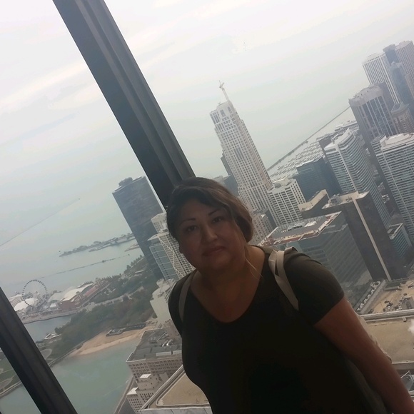 Meet your Posher, Jennie - Picture 1 of 1